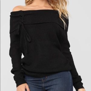 Off-Shoulder Sweater- Black